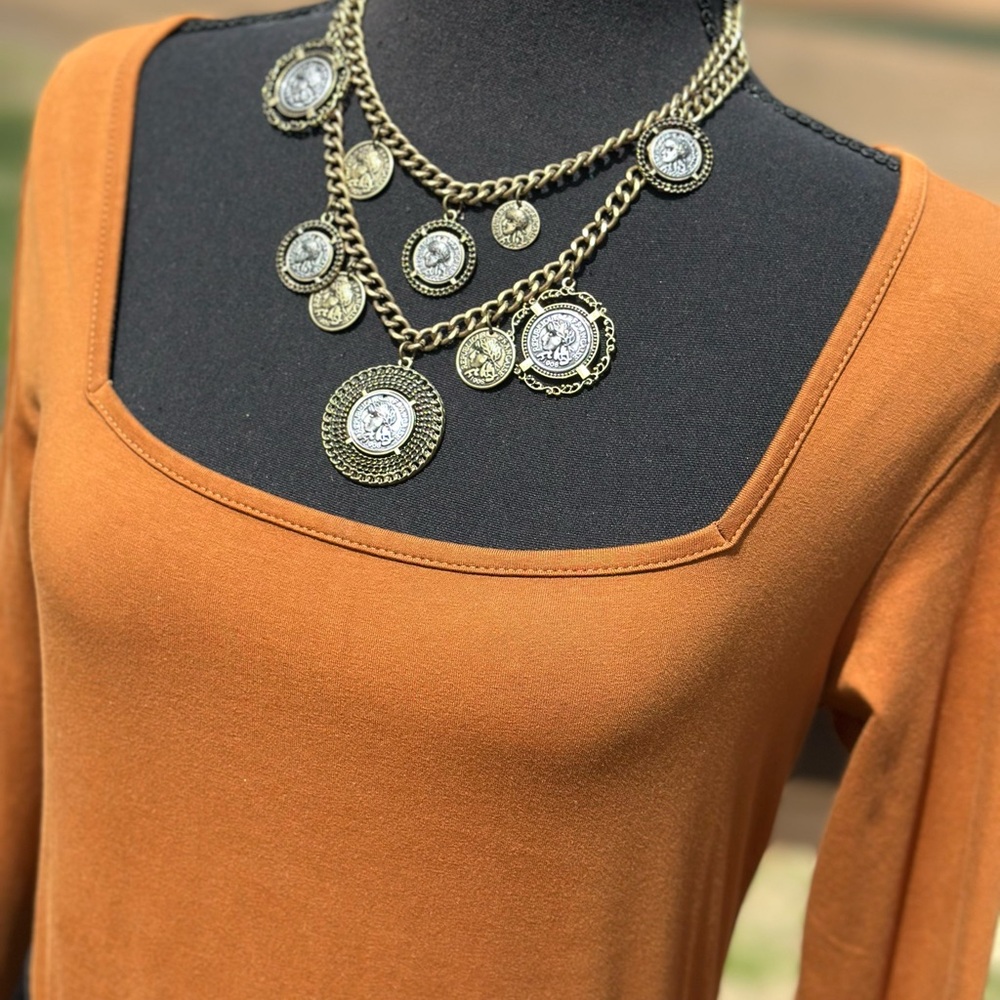 Elegant Gold and Silver Coin Necklace